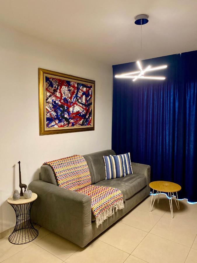 Fat Cow Apartment 101 Larnaca Exterior photo