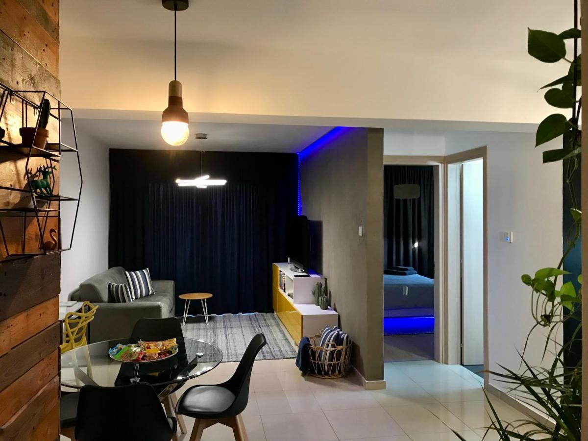 Fat Cow Apartment 101 Larnaca Exterior photo