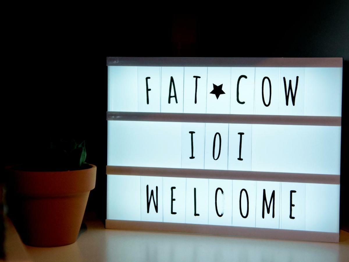 Fat Cow Apartment 101 Larnaca Exterior photo